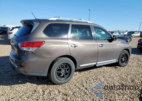 2015 Nissan Pathfinder S z USA, uszkodzony, nr VIN 5N1AR2MN2FC604793